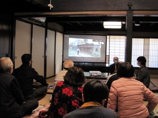 金澤町家塾 菊川界隈の足軽屋敷探訪 上映 解説トーク 開催しました 金澤町家情報館